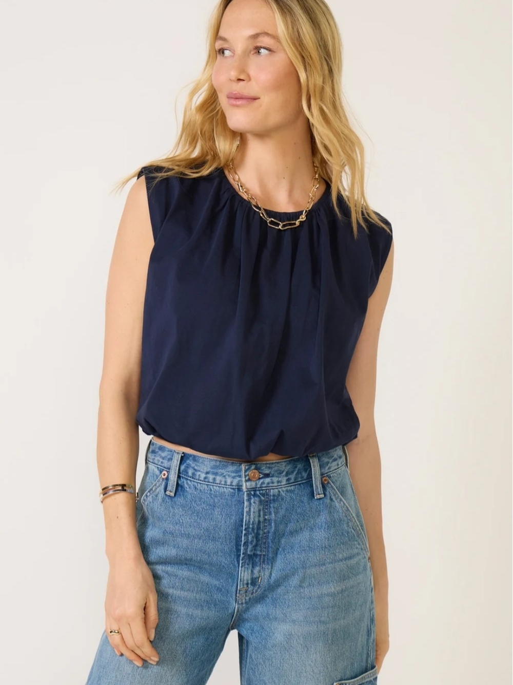 **Sold Out** Evereve Hayes Bubble Tee Navy Small Sleeveless Gathered-Neck Shell